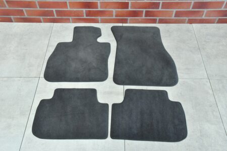 Tappetini, sogliette automobilistiche, rivestimento BMW 1 F40