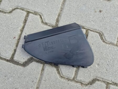 Protezione della griglia del paraurti centrale sinistro BMW X1 F48 LCI 7954237