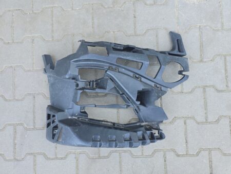 Supporto montaggio paraurti destro BMW 2 F45 F46 LCI 8073908 M KIT