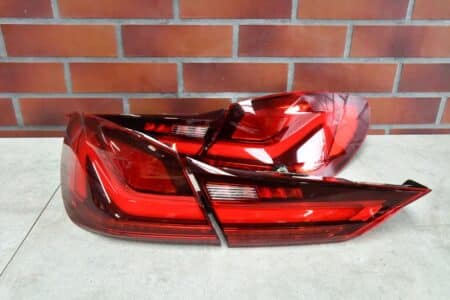 FanaleDE POSTERIORI LATO SINISTRO Lato Destro BMW 1 F40 LED 35002km