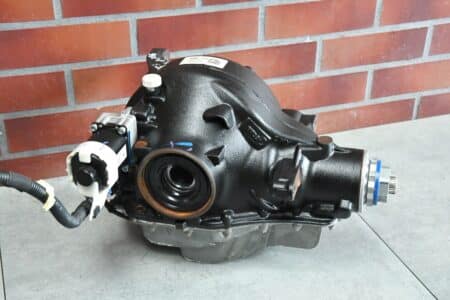BMW XM G09 Rear Axle Differential 8849117 182km