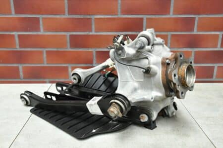 Sospensione braccio oscillante posteriore destro BMW 5 G30 16979km smontaggio